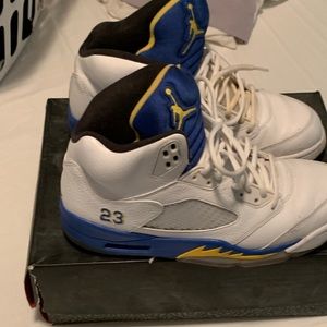 Nike air Jordan retro 5 ‘’Laneys’’ size 10.5